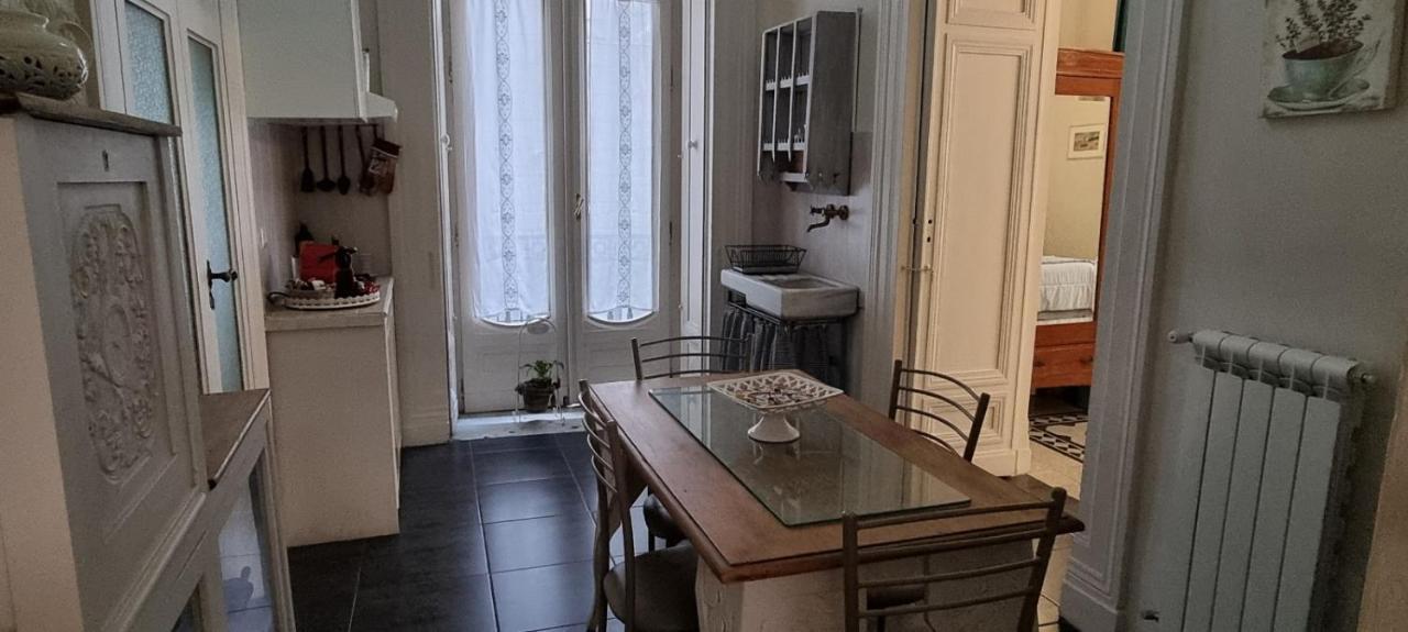 Apartament Dimora Donn'Alba Neapol Zewnętrze zdjęcie